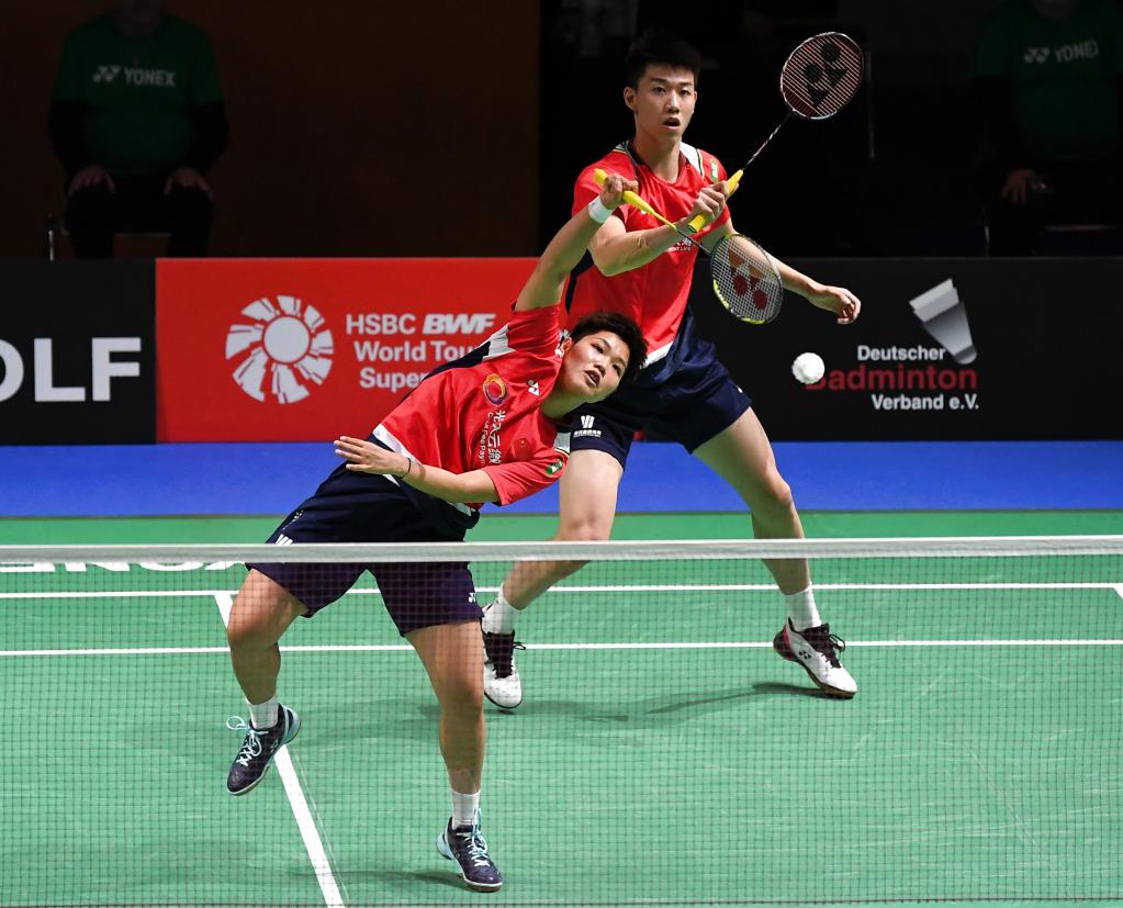 尔特这对锋 尔特这对锋